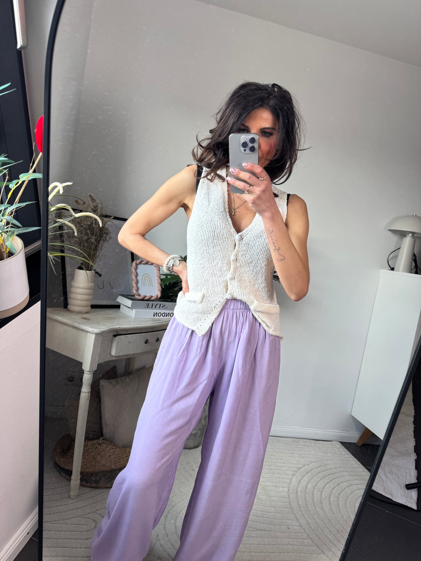 Feine Hose flieder "LIVIA"