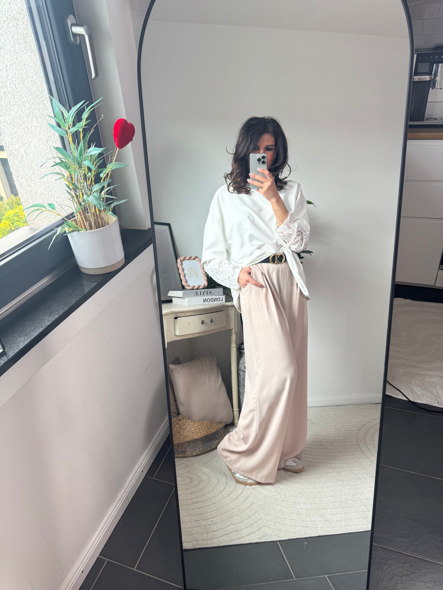 Feine Hose beige "LUNA"