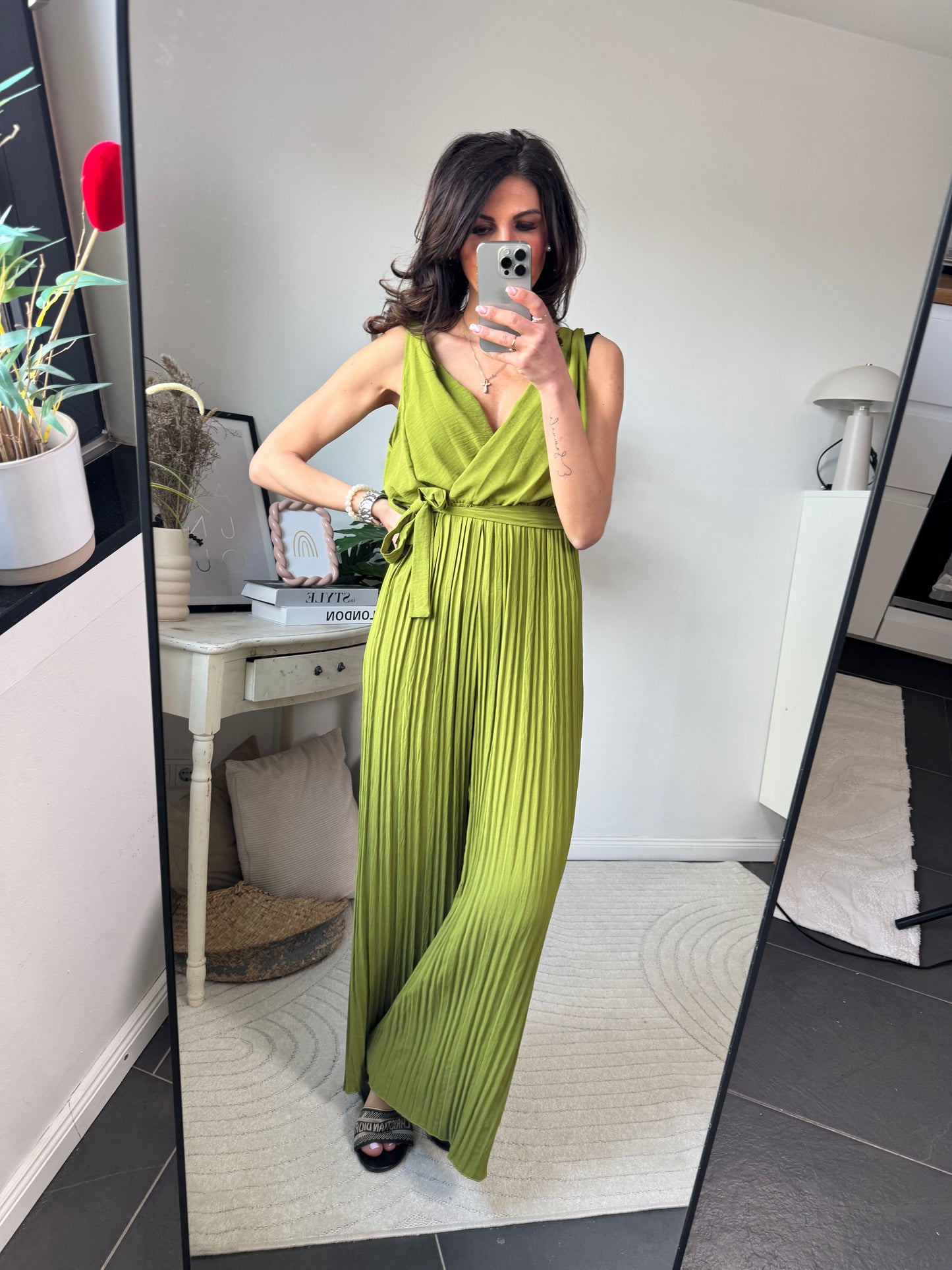 Jumpsuit olivgrün "FERNANDA"