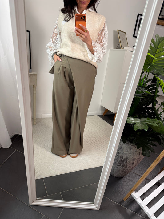 Hose "Morbido Oliva"