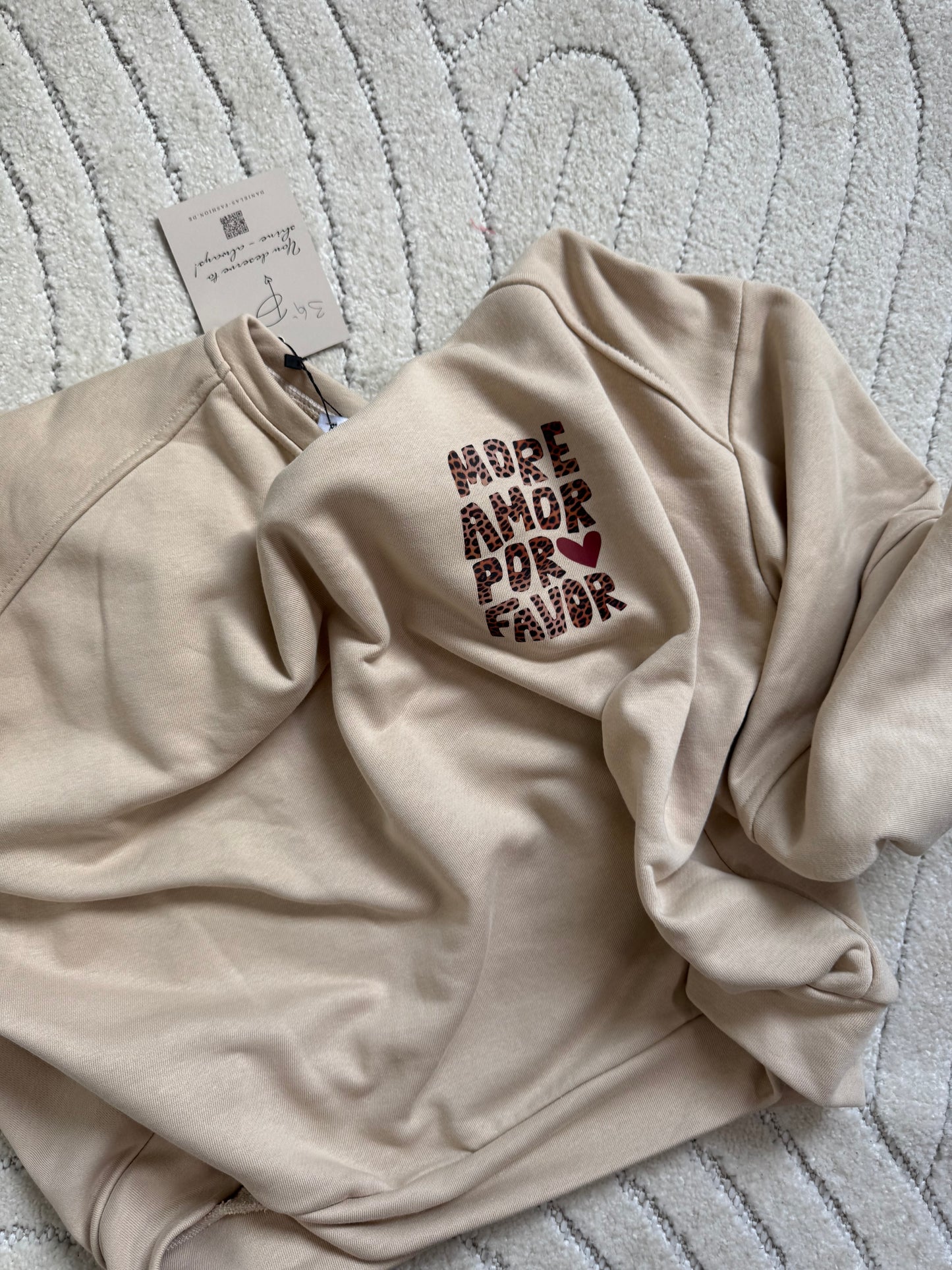 Sweater "More Amor Porfavor"
