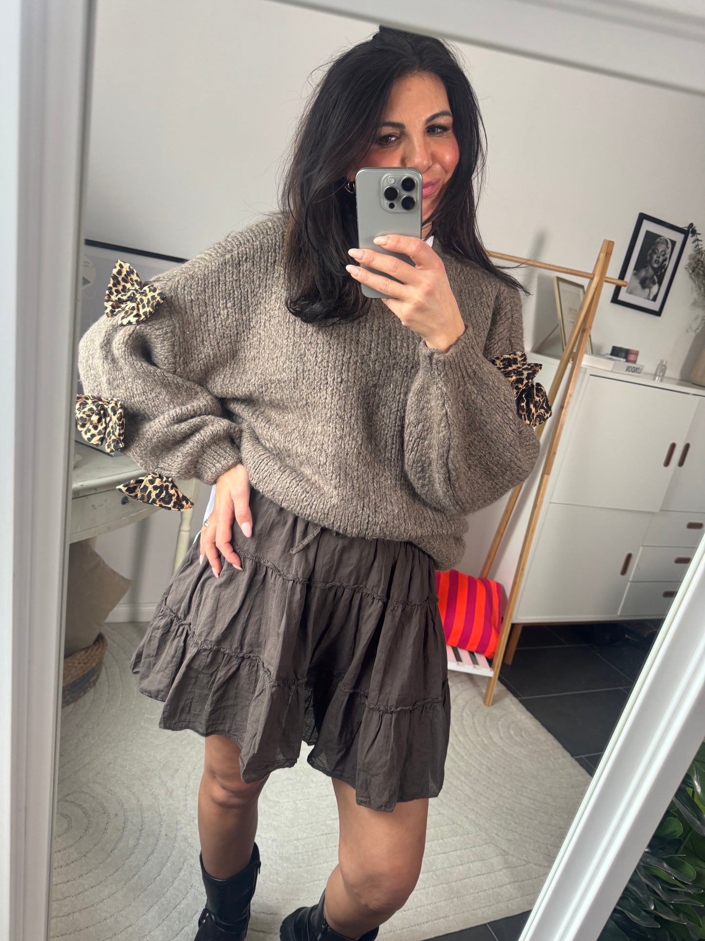 Pullover taupe "Leo Amore"